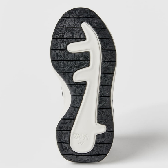 ZARA KIDS/ TECHNICAL SNEAKERS Bloggers favorite - Picture 3 of 9